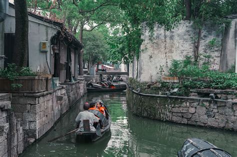 船畫風水|黄酒乌篷船，绍兴醉江南，总要去一趟鲁迅的家乡吧！